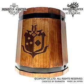 Monster Hunter: World Urakita Real Size Wooden Tankard 2.8 Litre Emblem Ver.